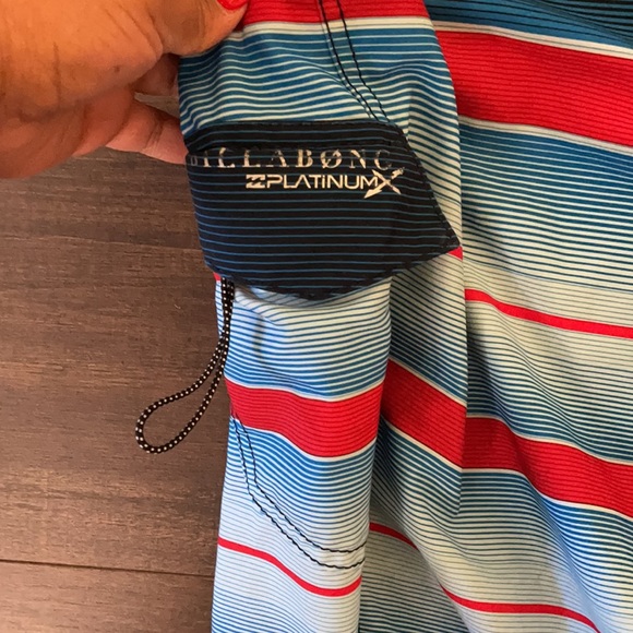 Billabong Platinum Recycler Stripe Board Shorts - Picture 4 of 5